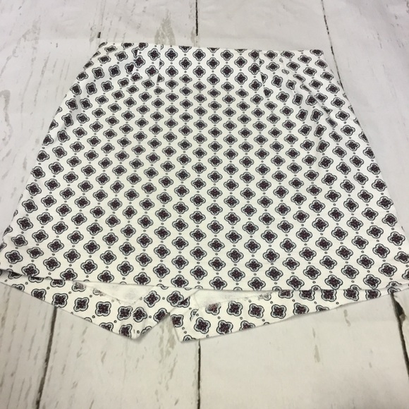 Loft Floral Skirt - Picture 5 of 7